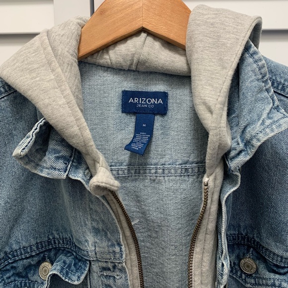 Arizona Jean Jacket - Picture 6 of 10